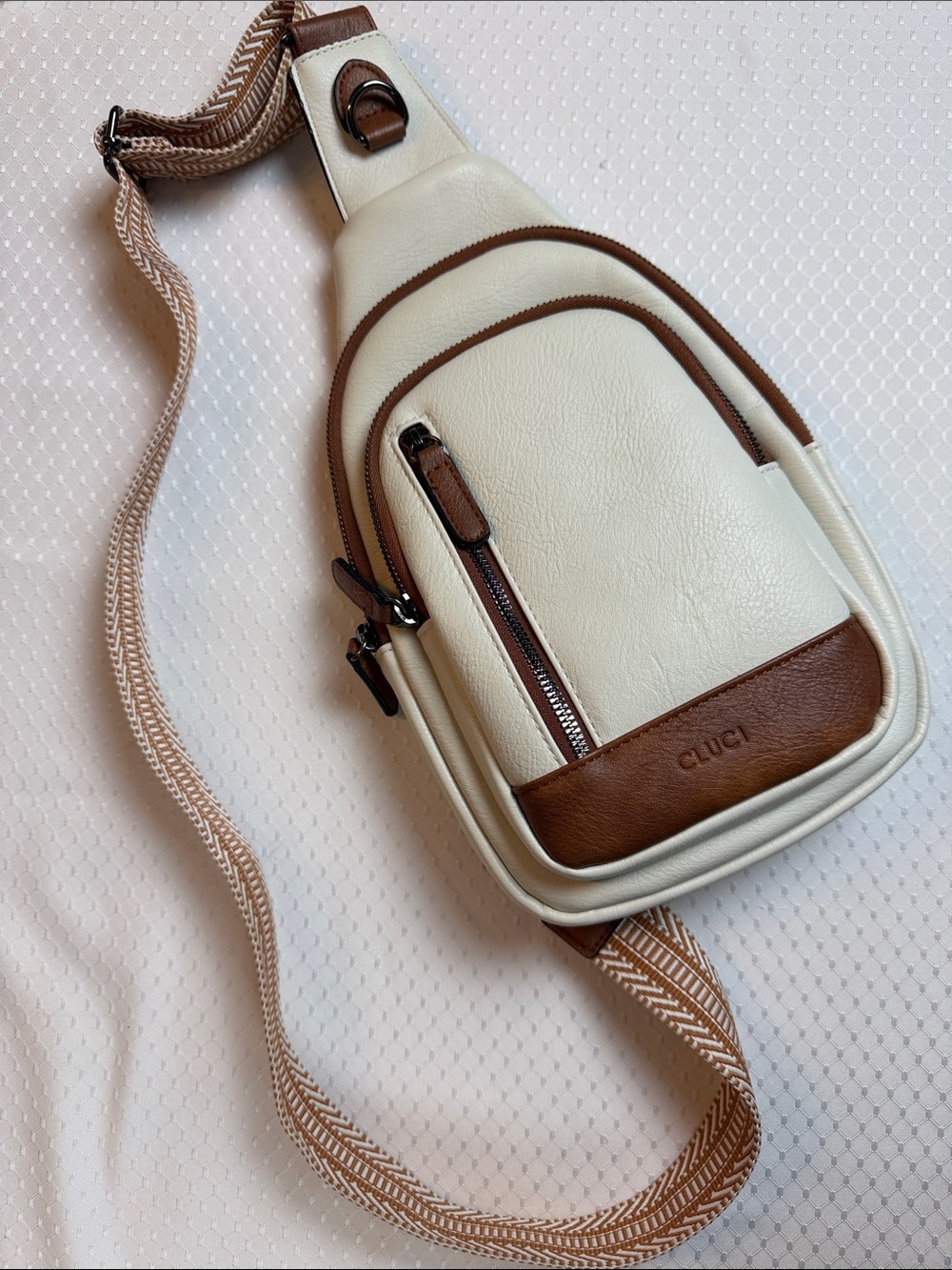 CLUCI Cream and Brown Women's Crossbody Belt Bag